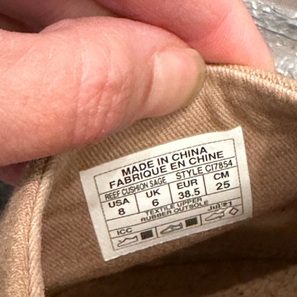 Reef Slip-On Sandals with adjustable Strap - Picture 8 of 8